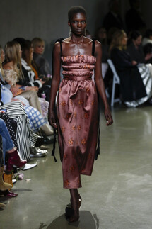 Brock Collection Fall 2018 Ready-to-Wear Brock Collection осень зима 2018 коллекция неделя моды в Нью Йорке Mainstyles